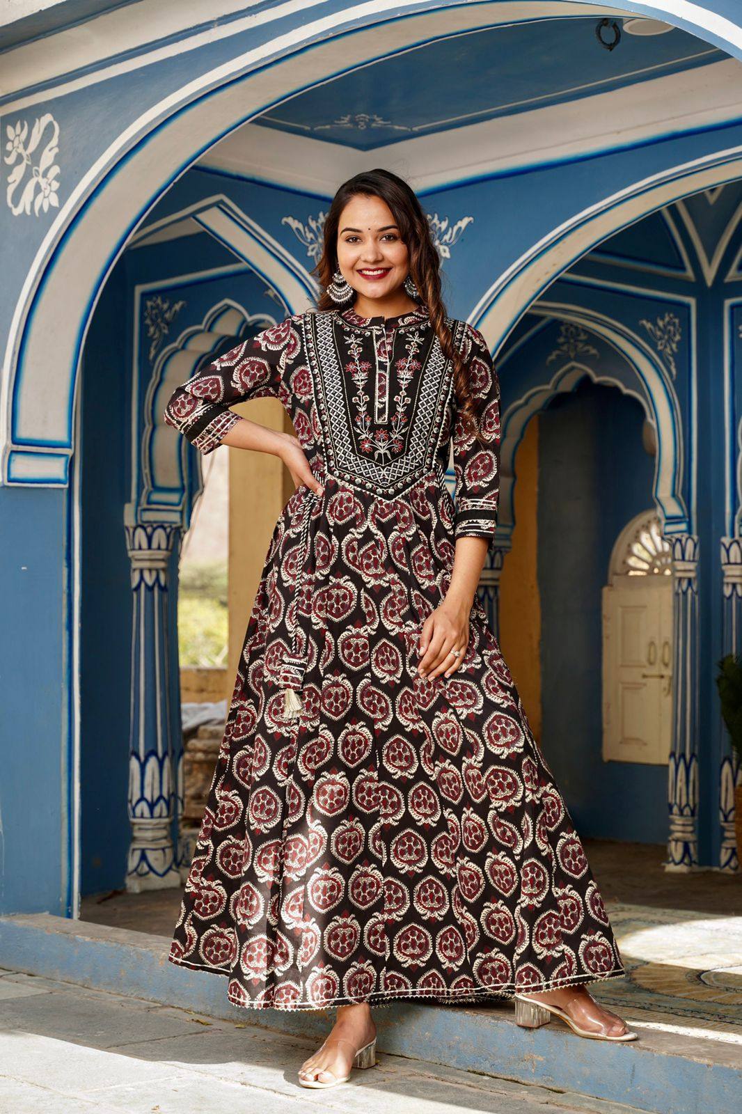 S4u 697 Designer Readymade Ethnic Wear Kurti Gown Collection at Wholesale  Rate